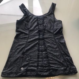 RARE Womens LULULEMON Athletic black gray Tank 6